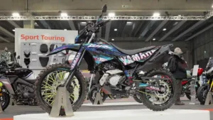 Yamaha WR125R Left Side